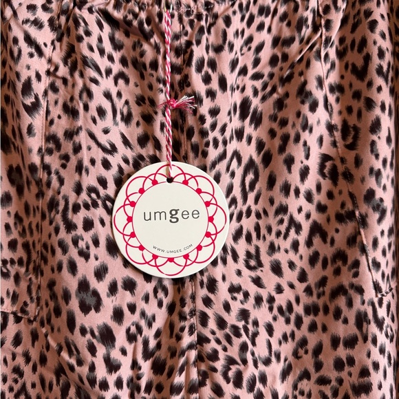 Umgee Pink Leopard Print Pants - Picture 2 of 8